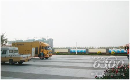 500kW電源車趕赴保電現場