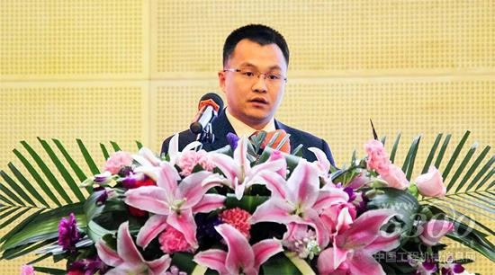 英軒重工副總經(jīng)理衣曉明發(fā)言