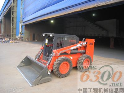威肯 滑移推砂機(jī)