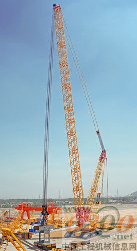 中國大型起重裝備能力邁上28000噸米臺階