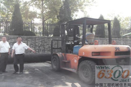 威肯叉車