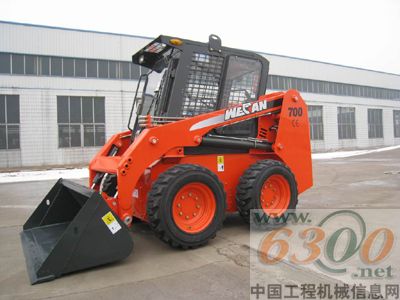 威肯,滑移裝載機
