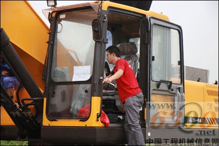三一重機(jī),首屆服務(wù)人才工廠技術(shù)運動會